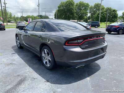 2016 Dodge Charger SE AWD - Photo 3 - Pataskala, OH 43062
