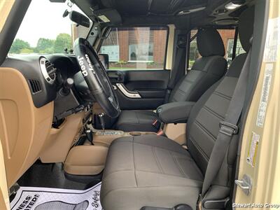 2012 Jeep Wrangler Unlimited Sahara 4x4 - Photo 25 - Pataskala, OH 43062