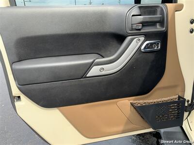 2012 Jeep Wrangler Unlimited Sahara 4x4 - Photo 24 - Pataskala, OH 43062