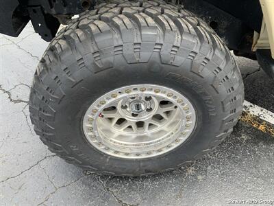 2012 Jeep Wrangler Unlimited Sahara 4x4 - Photo 16 - Pataskala, OH 43062