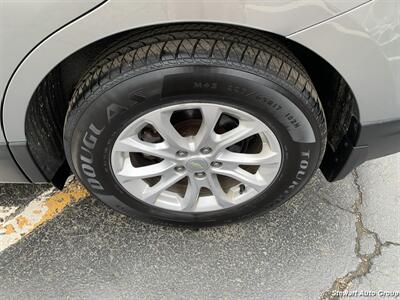 2019 Chevrolet Equinox LT   - Photo 9 - Pataskala, OH 43062