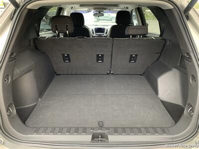 2019 Chevrolet Equinox LT   - Photo 19 - Pataskala, OH 43062