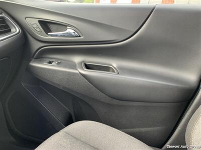 2019 Chevrolet Equinox LT   - Photo 27 - Pataskala, OH 43062