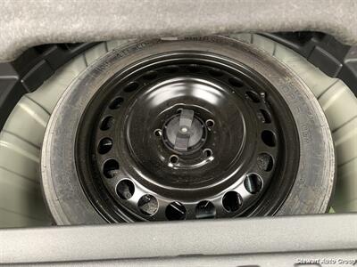 2019 Chevrolet Equinox LT   - Photo 20 - Pataskala, OH 43062