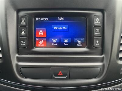 2015 Chrysler 200 S   - Photo 31 - Pataskala, OH 43062