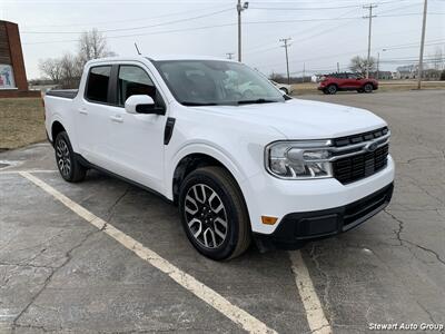 2022 Ford Maverick Lariat AWD   - Photo 3 - Pataskala, OH 43062