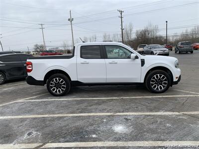 2022 Ford Maverick Lariat AWD   - Photo 8 - Pataskala, OH 43062