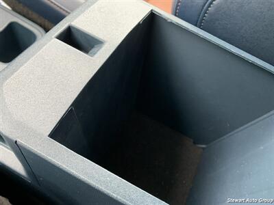 2022 Ford Maverick Lariat AWD   - Photo 38 - Pataskala, OH 43062