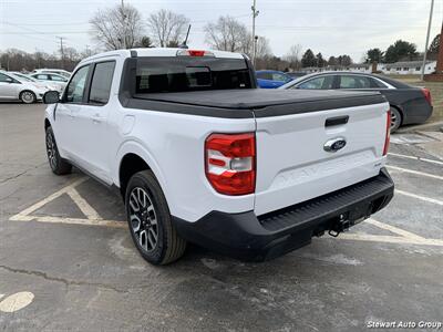 2022 Ford Maverick Lariat AWD   - Photo 13 - Pataskala, OH 43062