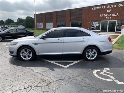 2016 Ford Taurus SE - Photo 6 - Pataskala, OH 43062