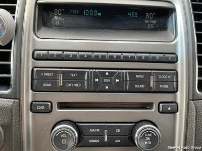 2011 Ford Taurus SEL   - Photo 17 - Pataskala, OH 43062