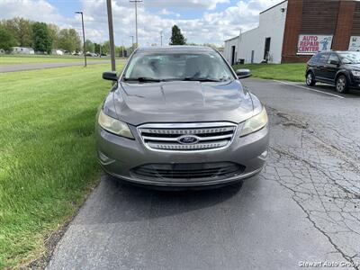 2011 Ford Taurus SEL   - Photo 2 - Pataskala, OH 43062