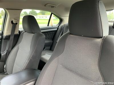 2011 Ford Taurus SEL   - Photo 12 - Pataskala, OH 43062