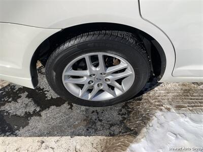 2012 Ford Fusion S   - Photo 10 - Pataskala, OH 43062