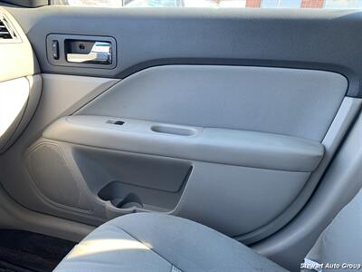 2012 Ford Fusion S   - Photo 27 - Pataskala, OH 43062