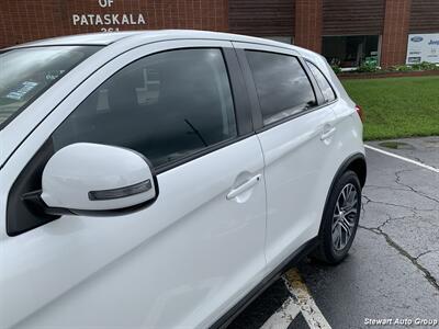 2019 Mitsubishi Outlander Sport ES   - Photo 6 - Pataskala, OH 43062
