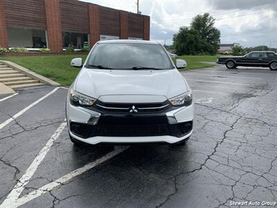 2019 Mitsubishi Outlander Sport ES   - Photo 2 - Pataskala, OH 43062