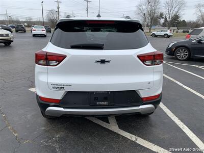 2021 Chevrolet Trailblazer LT   - Photo 13 - Pataskala, OH 43062