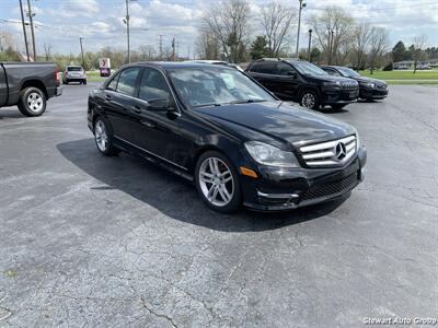 2013 Mercedes-Benz C 300 Sport 4MATIC   - Photo 2 - Pataskala, OH 43062