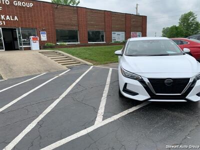 2021 Nissan Sentra SV   - Photo 4 - Pataskala, OH 43062