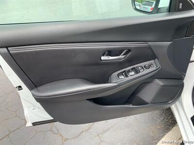 2021 Nissan Sentra SV   - Photo 17 - Pataskala, OH 43062