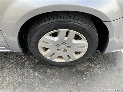 2013 Dodge Avenger SE - Photo 9 - Pataskala, OH 43062