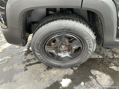 2017 Jeep Renegade Sport 4x4   - Photo 9 - Pataskala, OH 43062