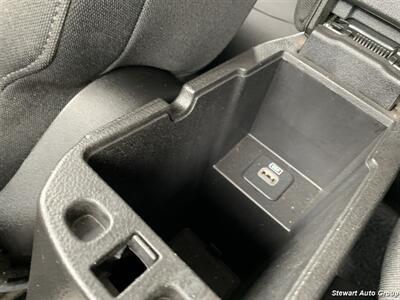 2017 Jeep Renegade Sport 4x4   - Photo 36 - Pataskala, OH 43062