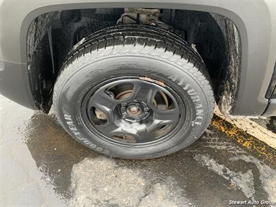 2017 Jeep Renegade Sport 4x4   - Photo 15 - Pataskala, OH 43062