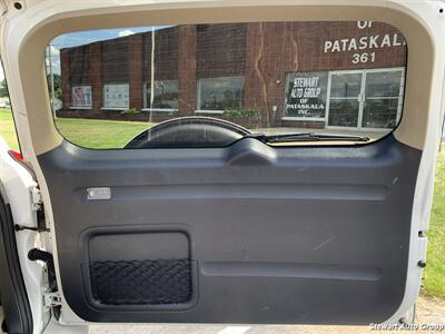 2012 Toyota RAV4 Limited AWD - Photo 18 - Pataskala, OH 43062