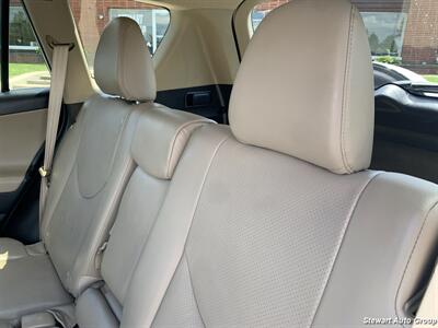 2012 Toyota RAV4 Limited AWD - Photo 14 - Pataskala, OH 43062