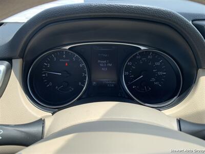 2015 Nissan Rogue S   - Photo 26 - Pataskala, OH 43062