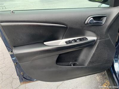 2014 Dodge Journey SXT - Photo 16 - Pataskala, OH 43062