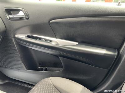 2014 Dodge Journey SXT - Photo 32 - Pataskala, OH 43062