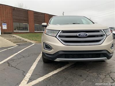 2018 Ford Edge Titanium AWD   - Photo 4 - Pataskala, OH 43062