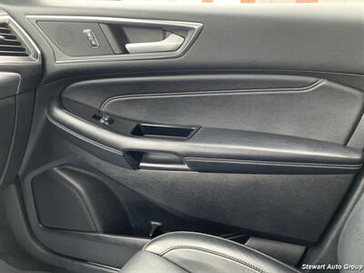 2018 Ford Edge Titanium AWD   - Photo 30 - Pataskala, OH 43062