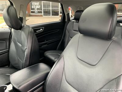 2018 Ford Edge Titanium AWD   - Photo 19 - Pataskala, OH 43062