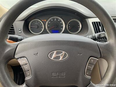 2009 Hyundai SONATA GLS - Photo 11 - Pataskala, OH 43062