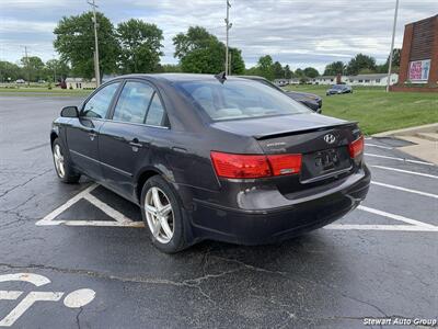 2009 Hyundai SONATA GLS - Photo 7 - Pataskala, OH 43062