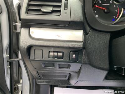 2014 Subaru XV Crosstrek 2.0i Limited AWD   - Photo 27 - Pataskala, OH 43062