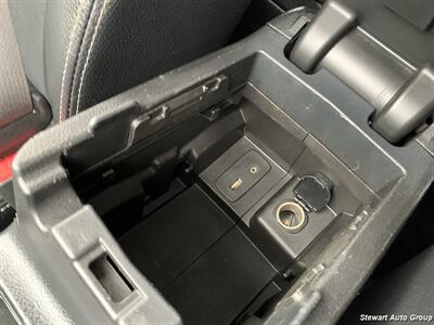 2014 Subaru XV Crosstrek 2.0i Limited AWD   - Photo 43 - Pataskala, OH 43062