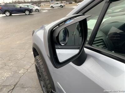 2014 Subaru XV Crosstrek 2.0i Limited AWD   - Photo 7 - Pataskala, OH 43062