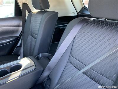 2019 Nissan Rogue SV AWD   - Photo 23 - Pataskala, OH 43062