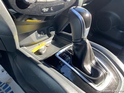 2019 Nissan Rogue SV AWD   - Photo 38 - Pataskala, OH 43062