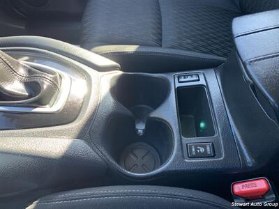 2019 Nissan Rogue SV AWD   - Photo 40 - Pataskala, OH 43062