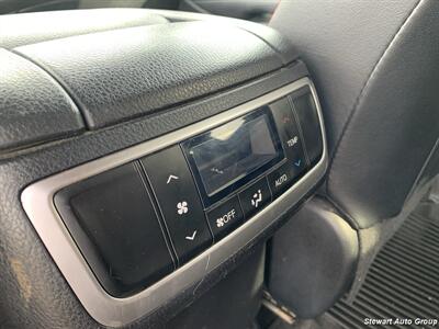 2019 Toyota Highlander SE AWD   - Photo 22 - Pataskala, OH 43062