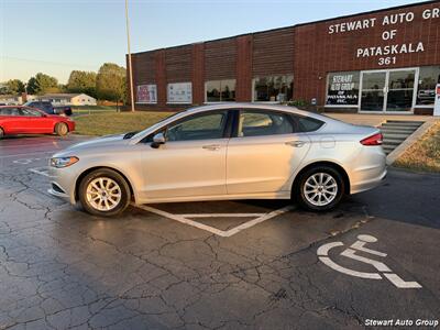 2017 Ford Fusion S   - Photo 5 - Pataskala, OH 43062