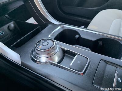 2017 Ford Fusion S   - Photo 32 - Pataskala, OH 43062