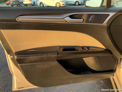 2017 Ford Fusion S   - Photo 16 - Pataskala, OH 43062