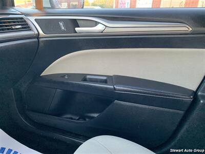 2017 Ford Fusion S   - Photo 28 - Pataskala, OH 43062